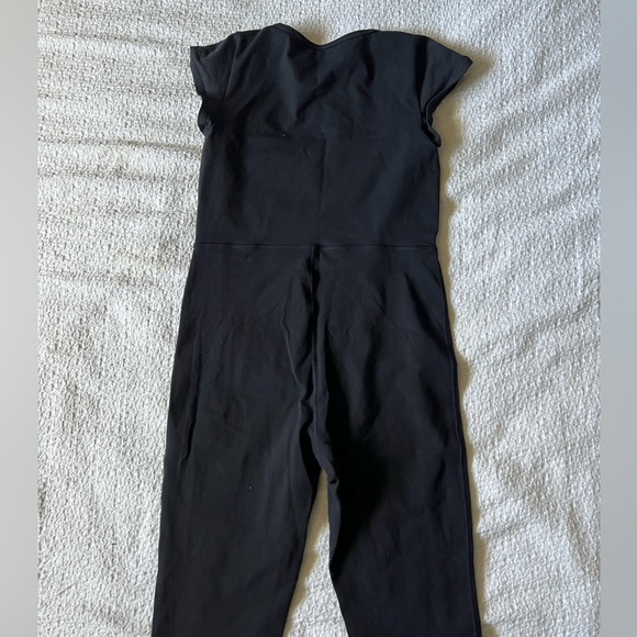 SOLD | Wilfred Free | Aritzia | Theodora Jumpsuit / Romper - Picture 4 of 7